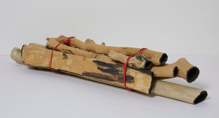 Yasmin Smith, Bundle of Ntaria branches 2, 2015