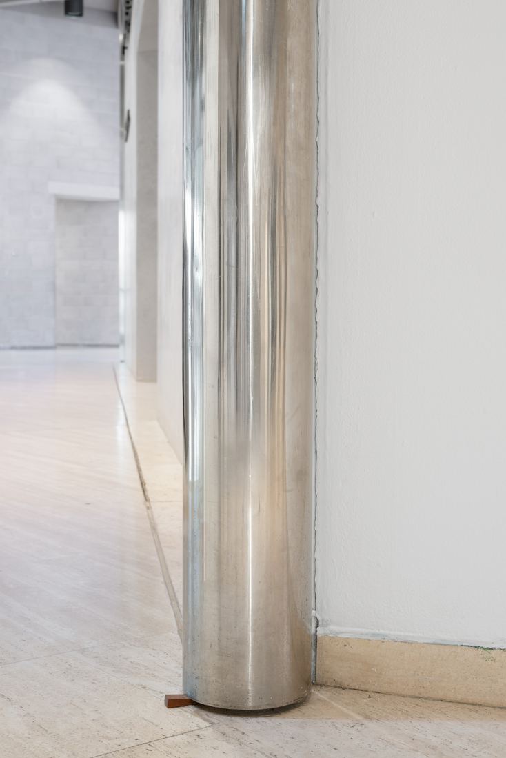 Agatha Gothe-Snape, Interior facade wedge, 2024