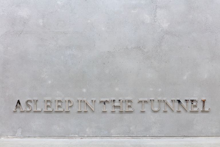 Oscar Perry, ASLEEP IN THE TUNNEL, 2023