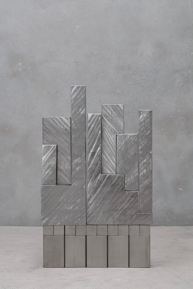 Augusta Vinall Richardson, Box Sculpture (backbone), 2025