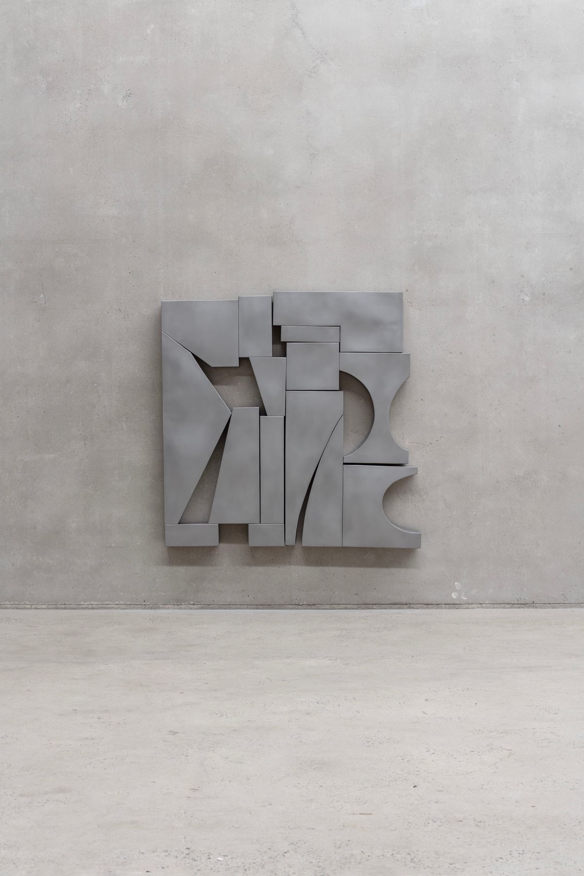 installation view: Augusta Vinall Richardson Wonder wall, at The Commercial, 2025