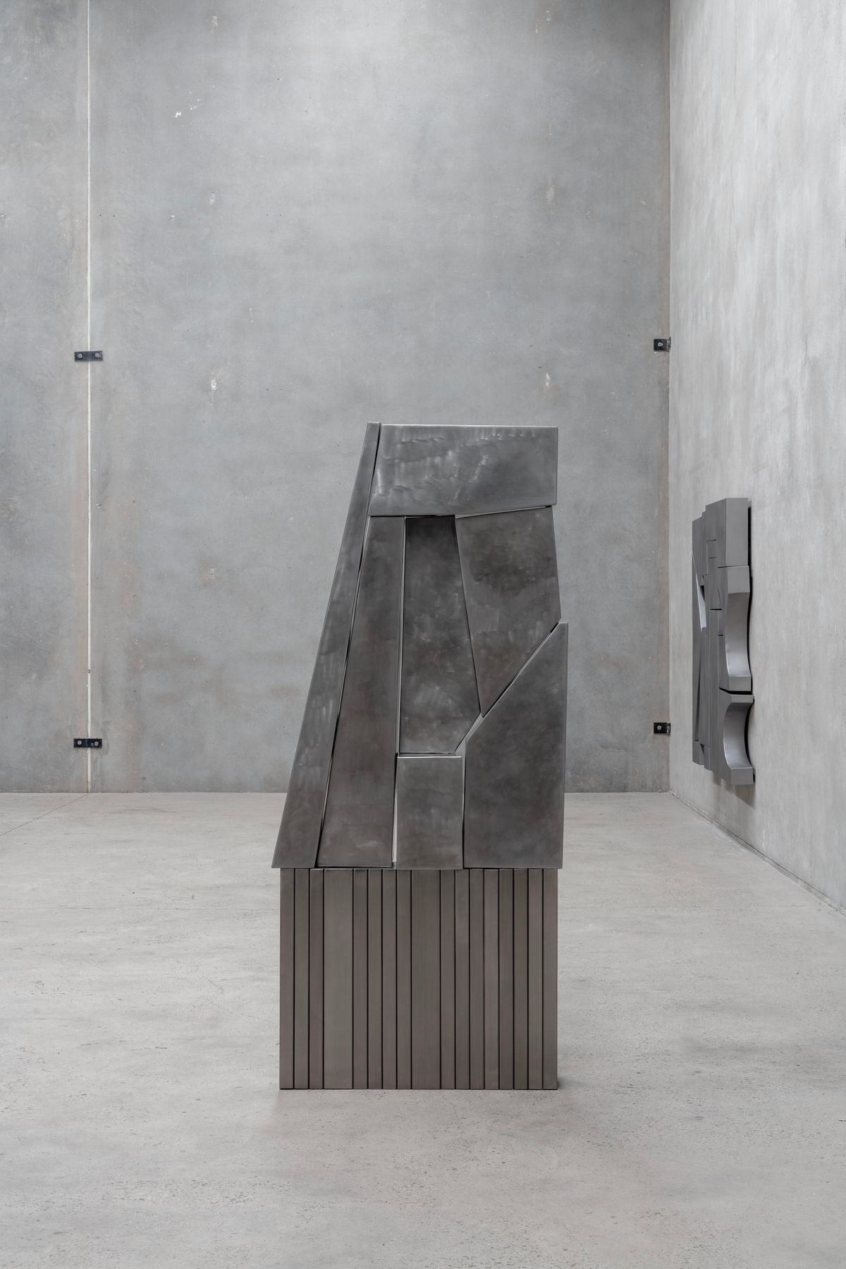 installation view: Augusta Vinall Richardson Wonder wall, at The Commercial, 2025