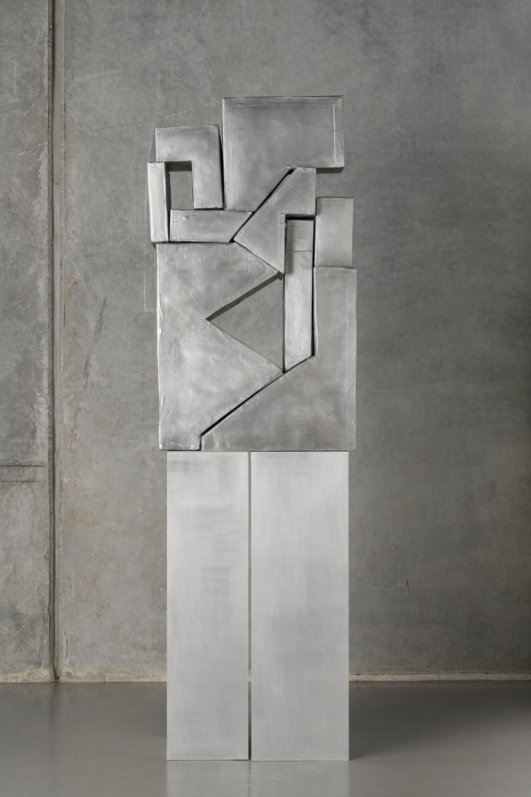 Augusta Vinall Richardson, Box Sculpture (brick to brick, end to end), 2023