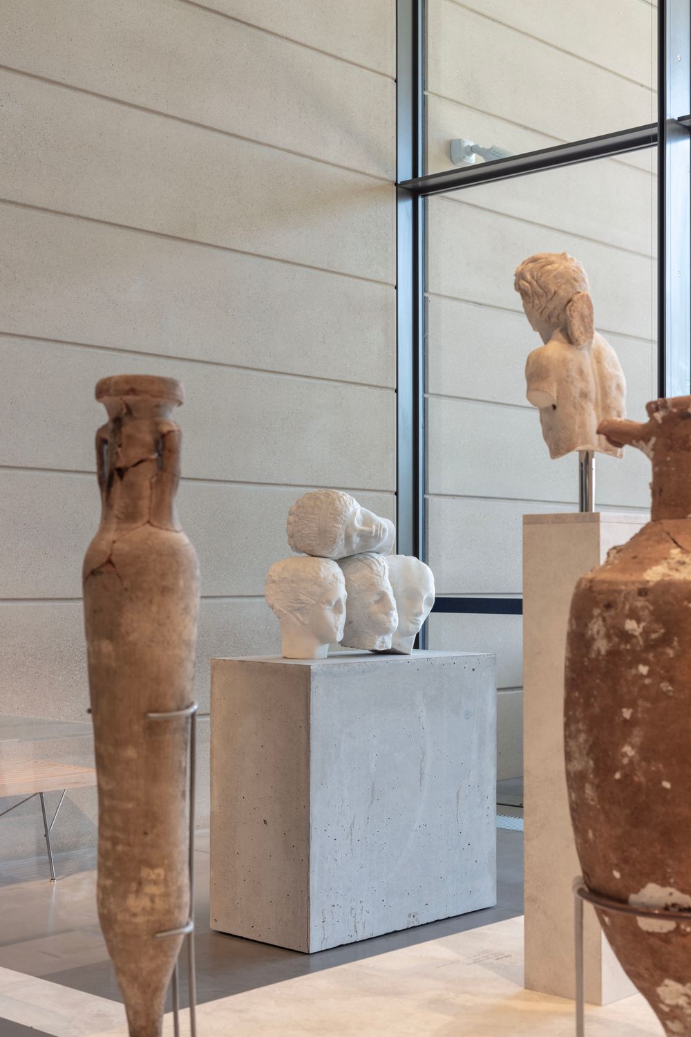 Roman Spectres