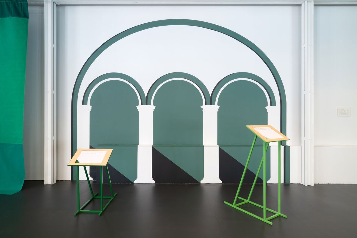 Does the past look different to the future? 