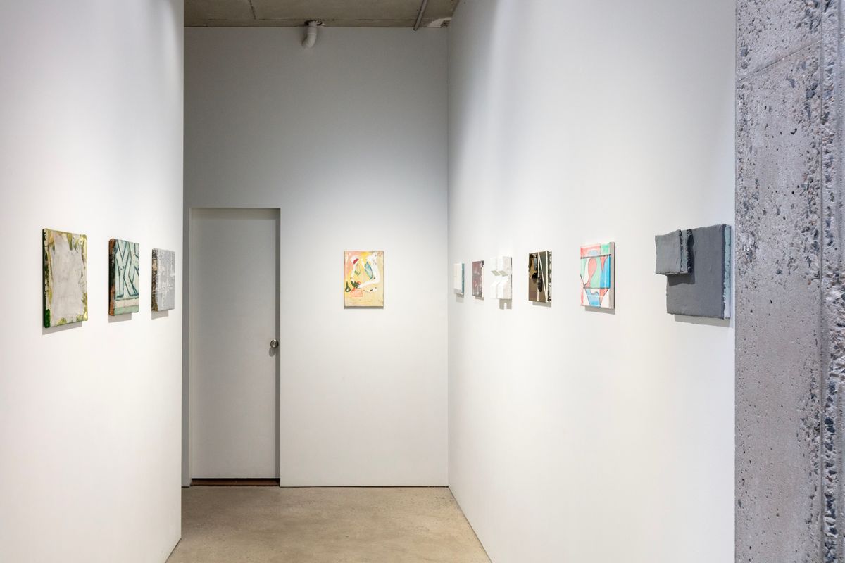 Oscar Perry: MOON WALKS ON MAN