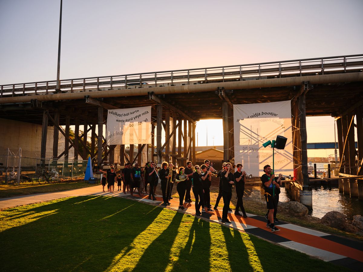 Fremantle Biennale: Crossings 21