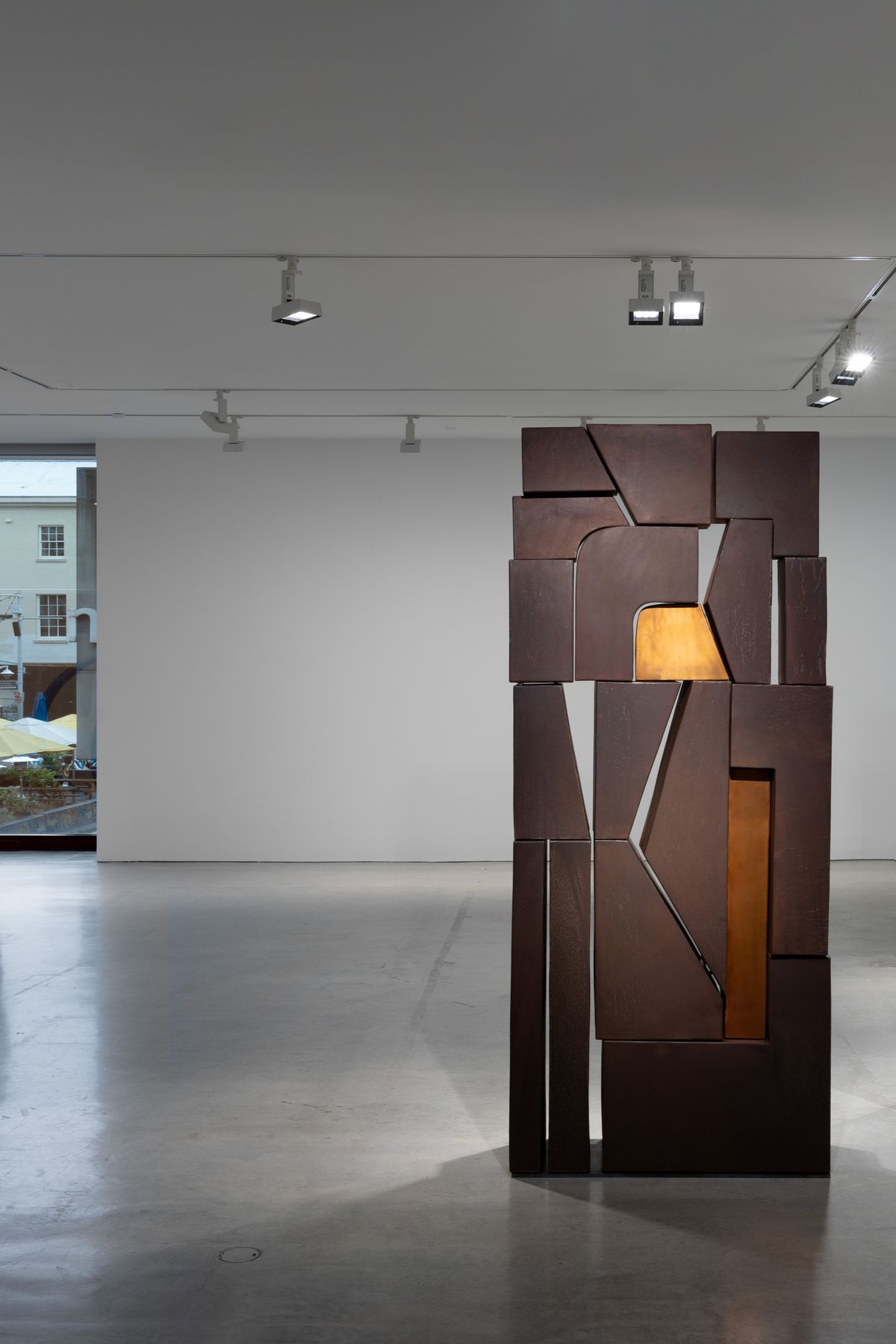 Arrangement of forms (apparition) II