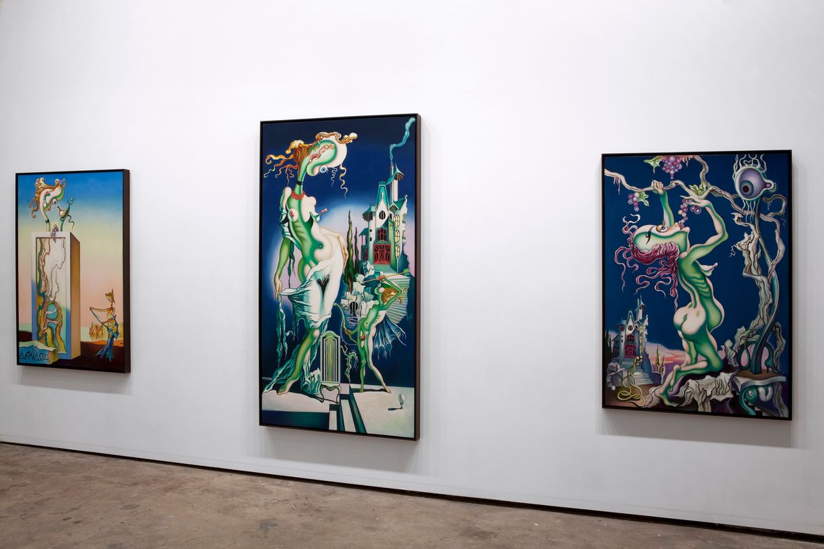 Tim Schultz: Blood Red Make-up Under the Armpits