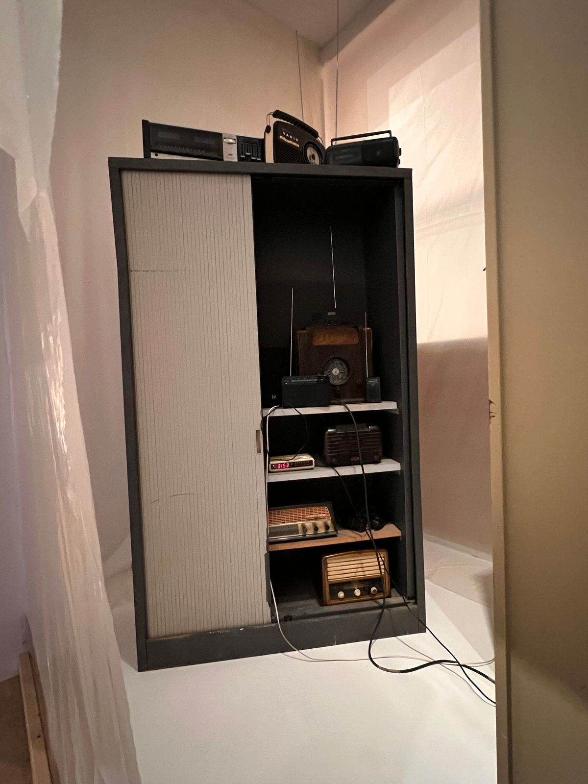 Spirit box