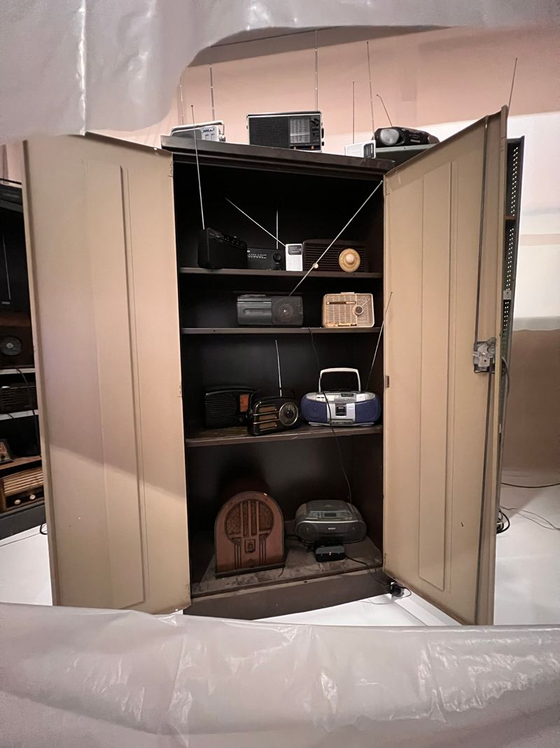 Justene Williams, Spirit box, 2024