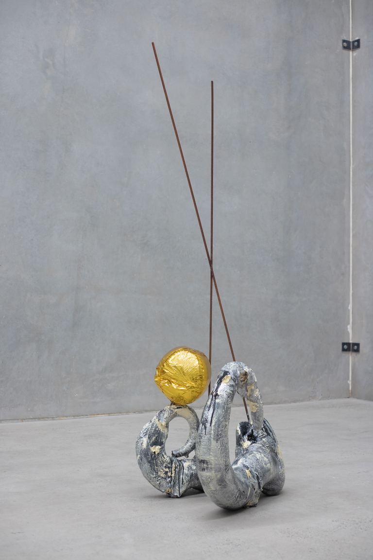 Justene Williams, Gavel Banger (Emote sculpture), 2026