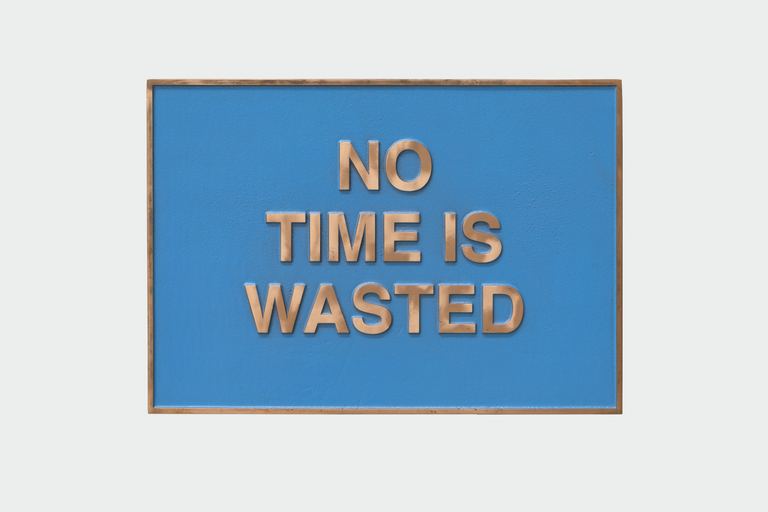 Agatha Gothe-Snape,&nbsp;<em>Sign (Of the Time)</em>, 2025,&nbsp;Enamel on bronze (Photo: Jessica Maurer)